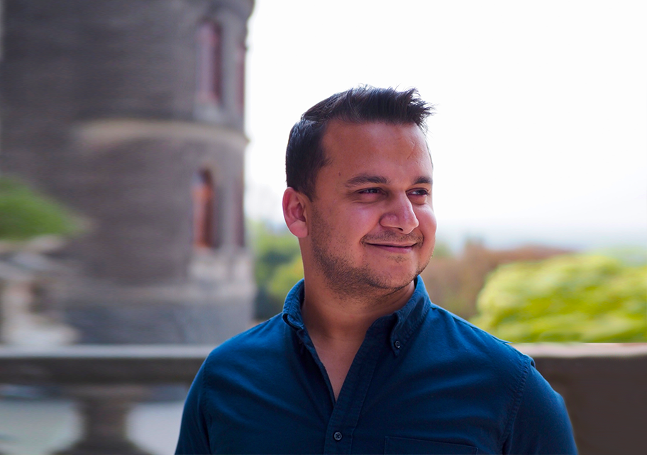 Monetizing Influence: Does (Audience) Size Matter?